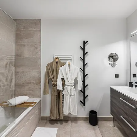 Апартаменты Neuf, 4 Personnes, Terrasse, 15 Min Du Centre De - Fr-1-569-96 *