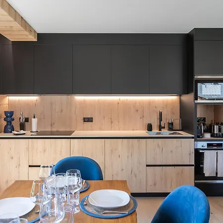 Neuf, 4 Personnes, Terrasse, 15 Min Du Centre De - Fr-1-569-96 * Межев